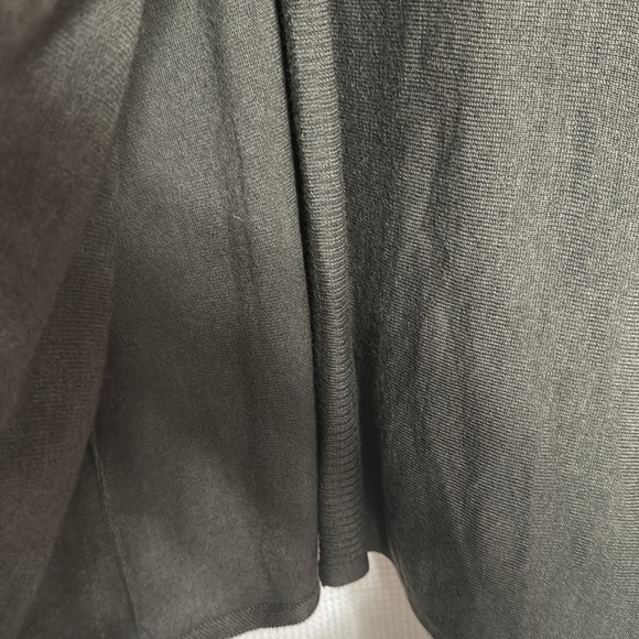 Ellen Tracy Poncho sweater Olive Green w leather closures SZ XL wool blend - Picture 5 of 11